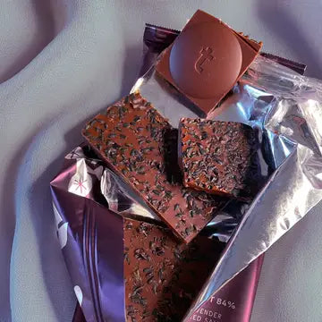 Antidote Chocolate: Milk Chocolate, Sesame + Seaweed 56%