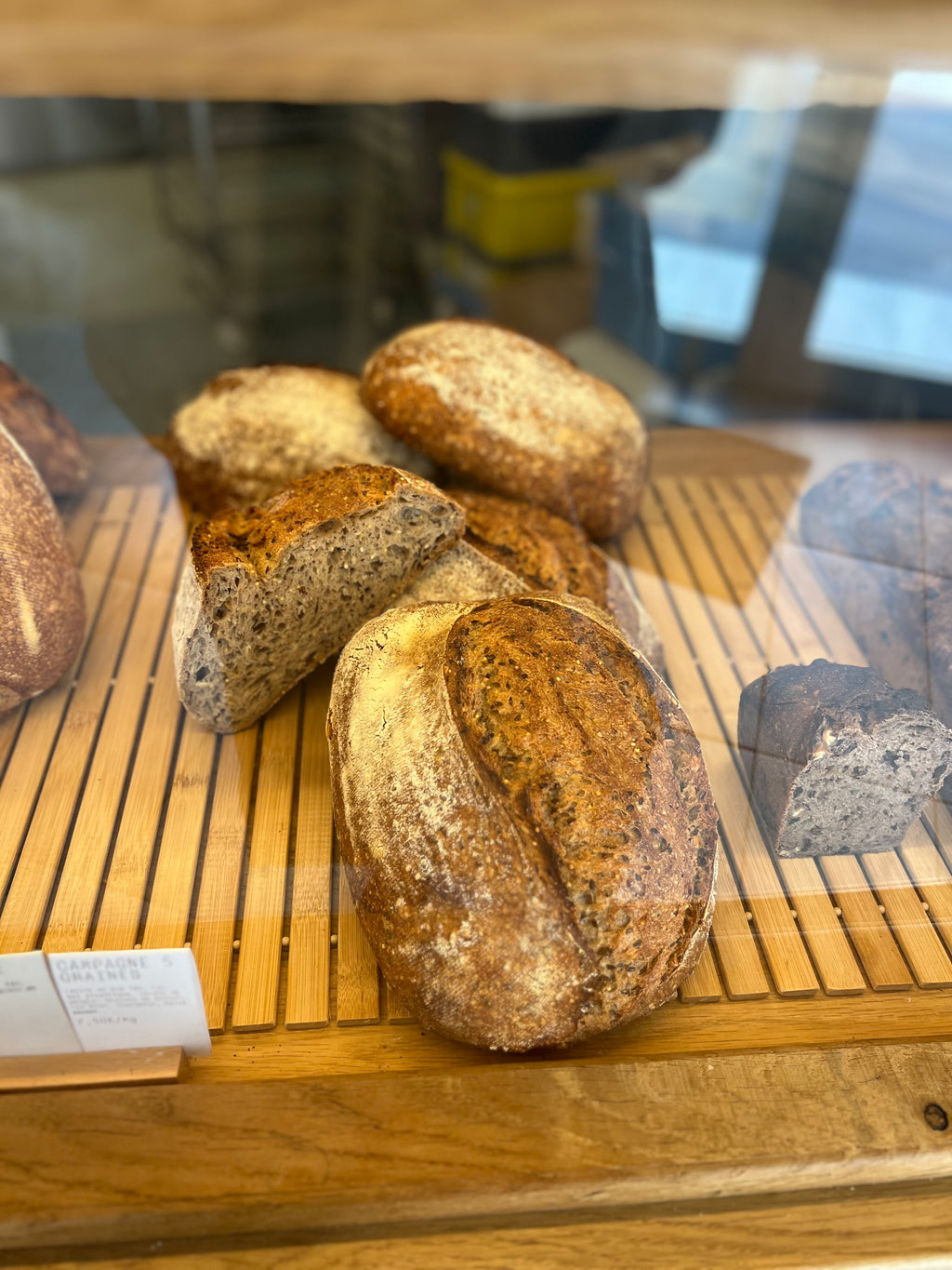 Coin de Table: 5 Grains Bread (whole boule)