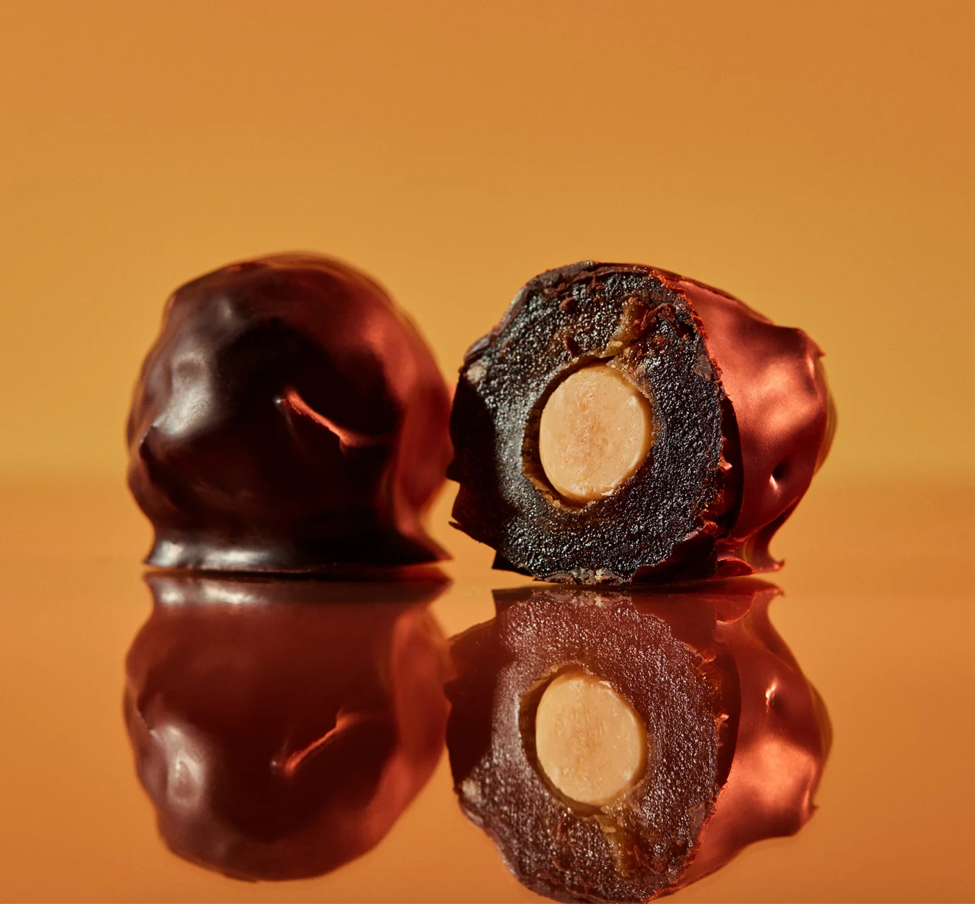 Kai Cao - Pack of 6 Medjool Dates filled with Nuts covered with 100% Chocolate