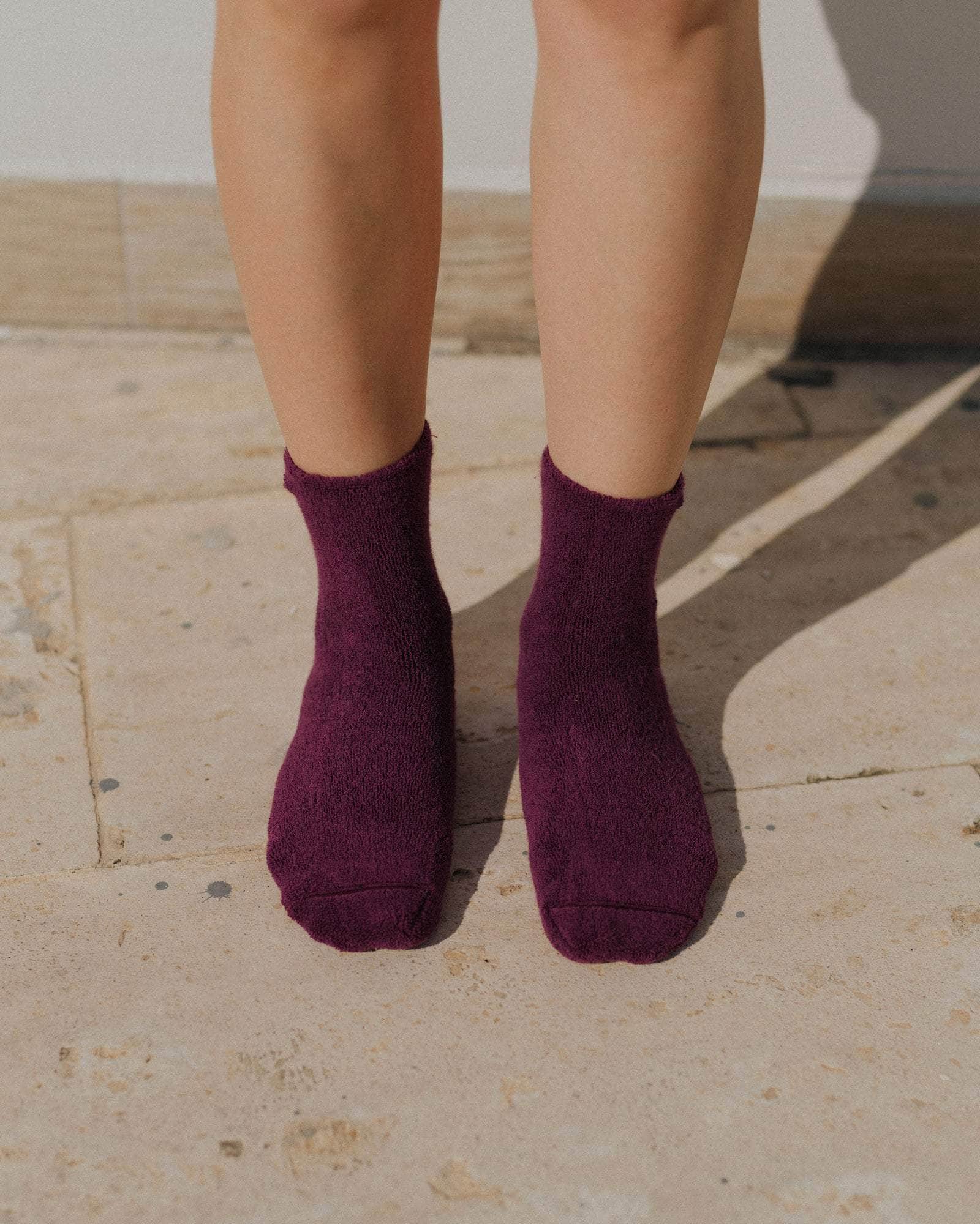 Buckle Overankle Socks Textured Organic Cotton  - Baserange socks (Black Purple)